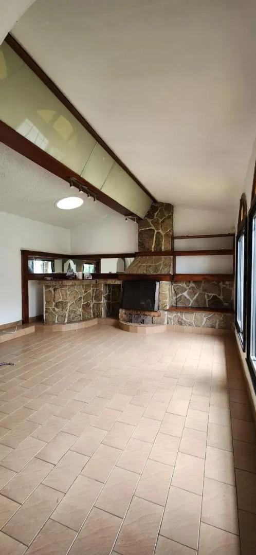 Foto de Hermosa Casa En Alquiler En Boulogne, imagen 2