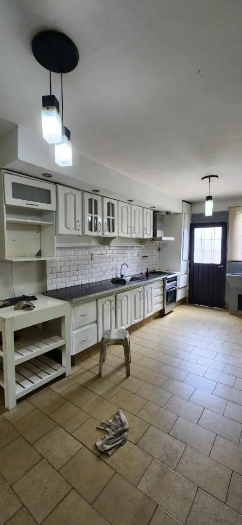 Foto de Hermosa Casa En Alquiler En Boulogne, imagen 3