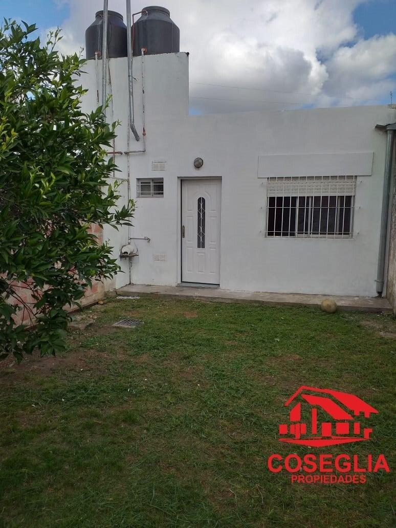 Departamento en Venta en San Miguel, G. B. a. Zona Norte, Argentina 4