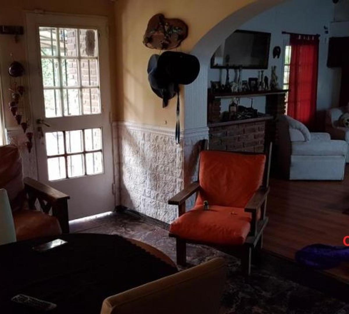 Casa Chalet en Venta en Muñiz, San Miguel, G. B. a. Zona Norte 4