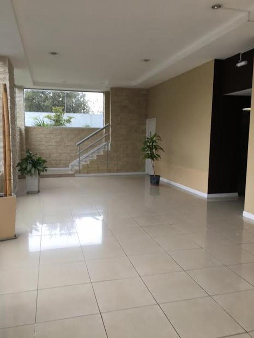 Departamento en Venta Ubicado en San Miguel, G. B. a. Zona Norte, Argentina 2