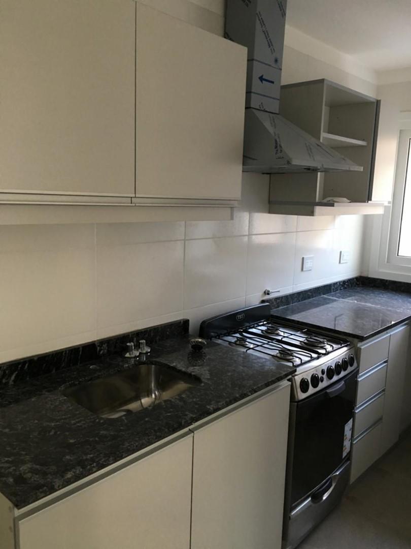 Departamento en Venta Ubicado en San Miguel, G. B. a. Zona Norte, Argentina 4