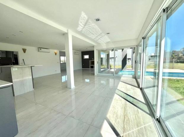 Casa Chalet en Venta en Lagoon Pilar, Pilar, G.B.A. Zona Norte