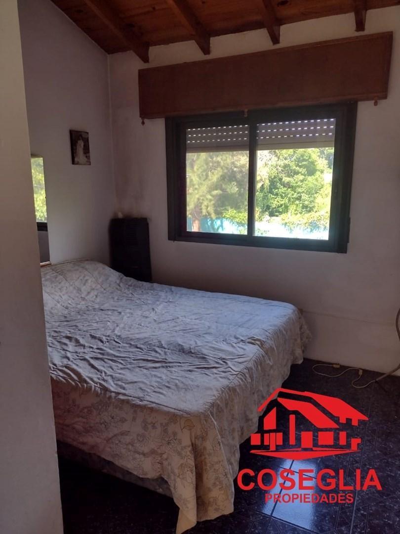 Casa Quinta con Amplio Parque en Venta en Barrio Parque Almirante Irizar