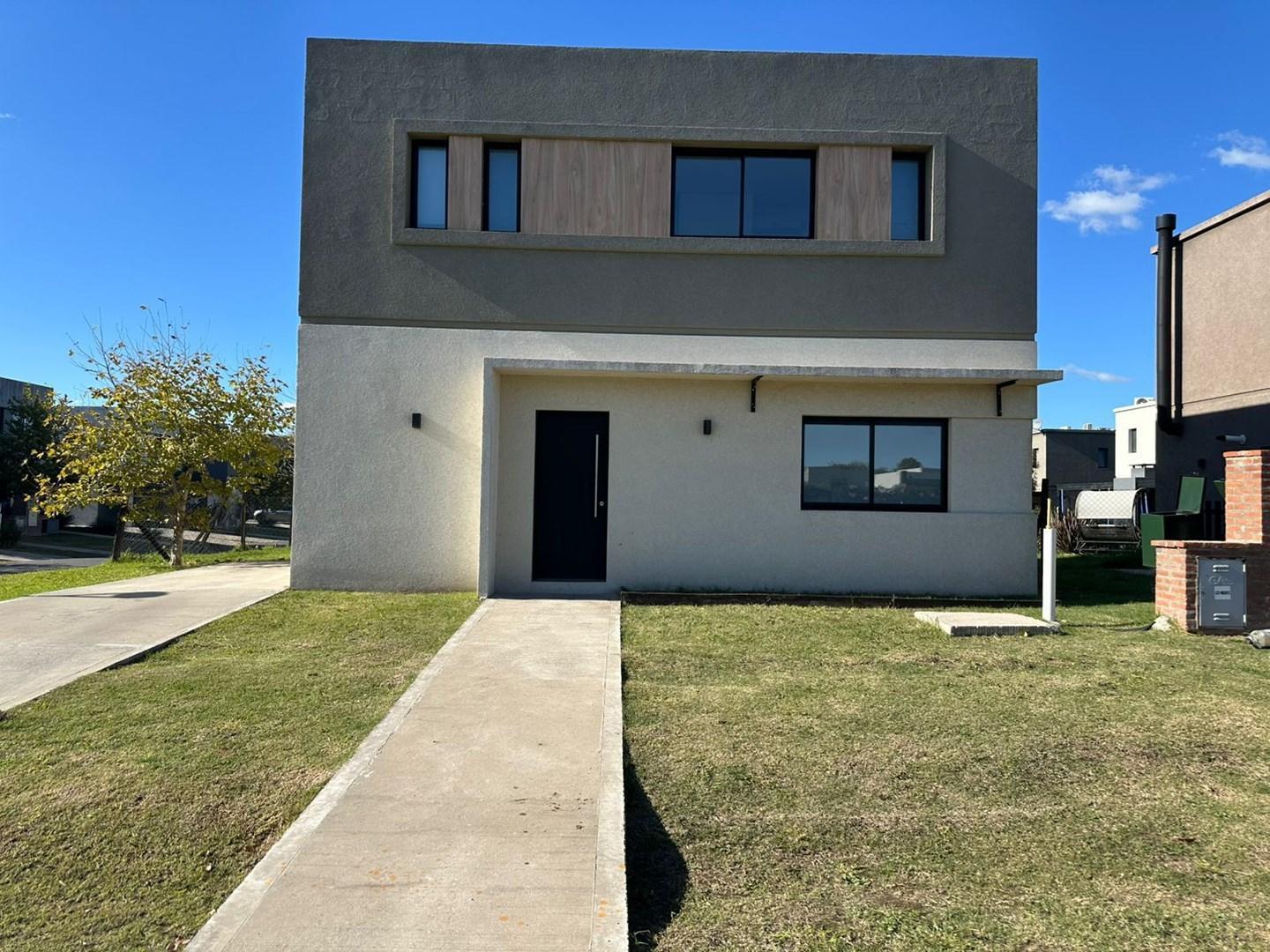 Casa Chalet en Alquiler en El Aljibe, Pilar, G.B.A. Zona Norte