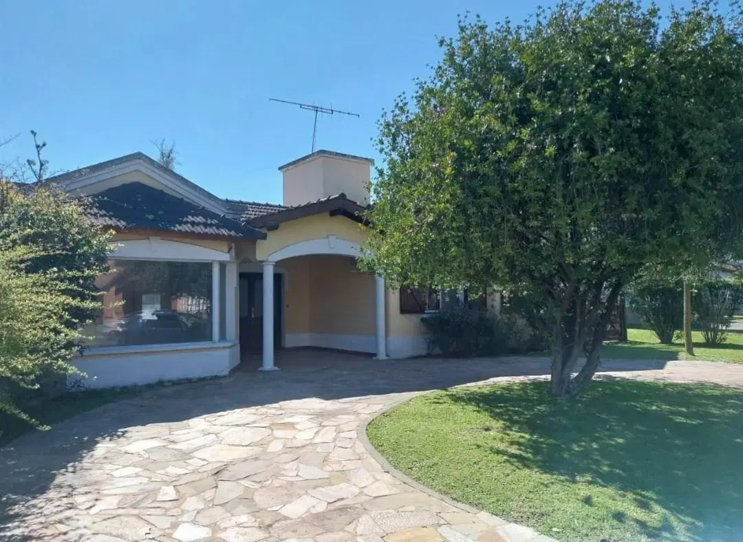 Casa en Alquiler con pileta en Las Condes, Pilar, G.B.A. Zona Norte 4