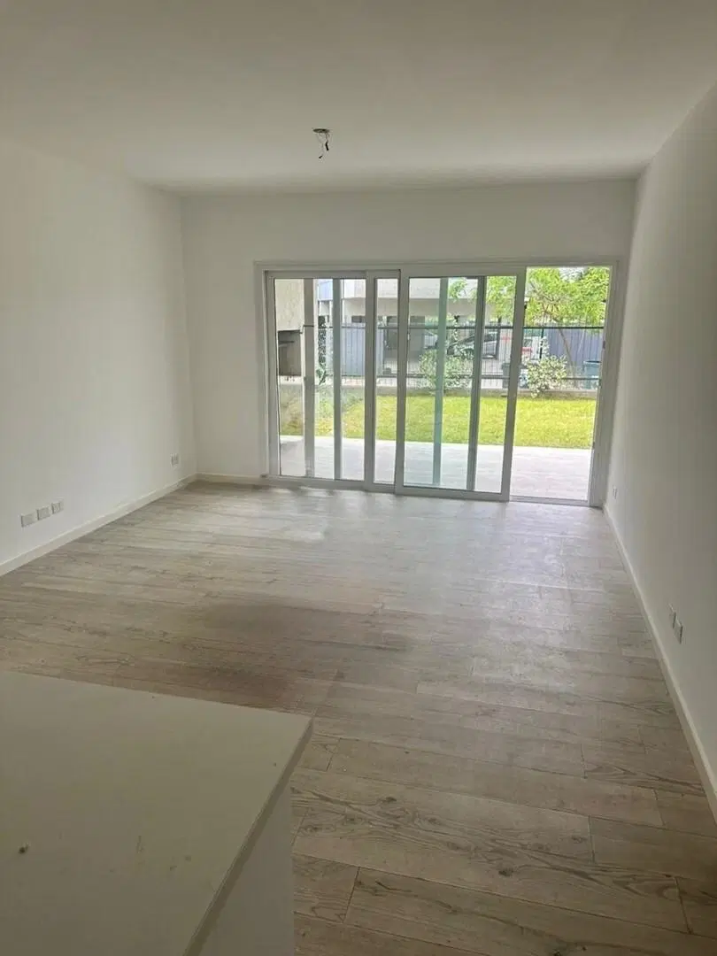 Departamento 2 ambientes planta baja Zug Caamaño, Pilar 2