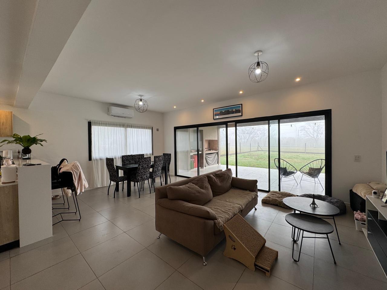 Foto de Casa en Venta en Santa Elena, Pilar del Este, Pilar, imagen 3