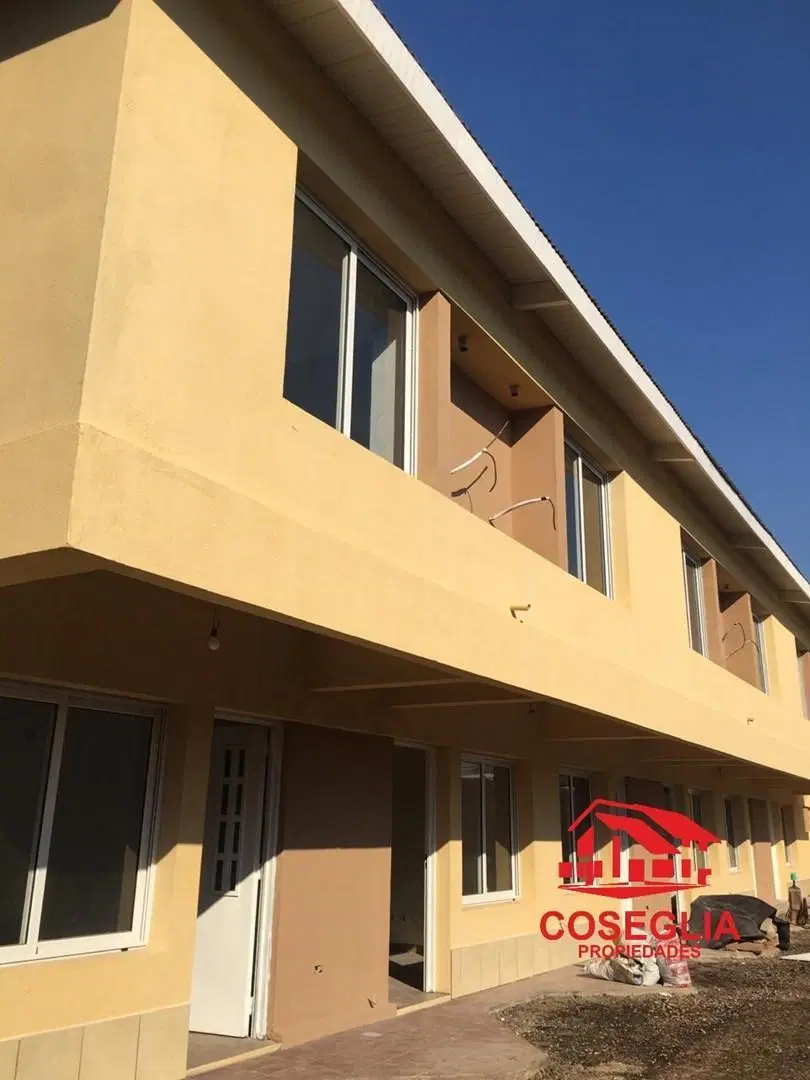 Duplex 3 ambientes en Alquiler en La Lonja, Pilar, G.B.A. Zona Norte 2