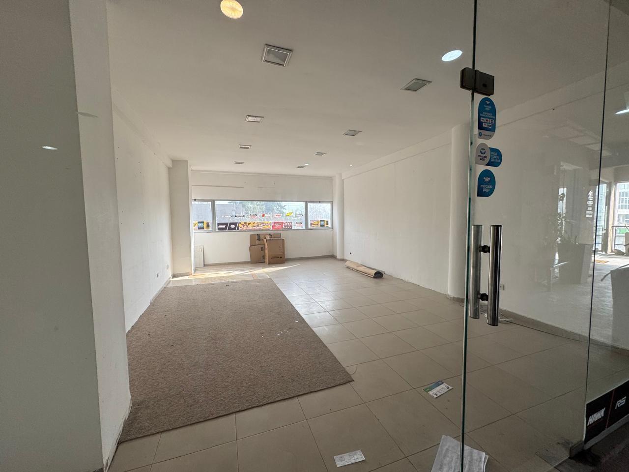 Foto de Local en Alquiler en Villa Rosa, Pilar, G.B.A. Zona Norte, imagen 2