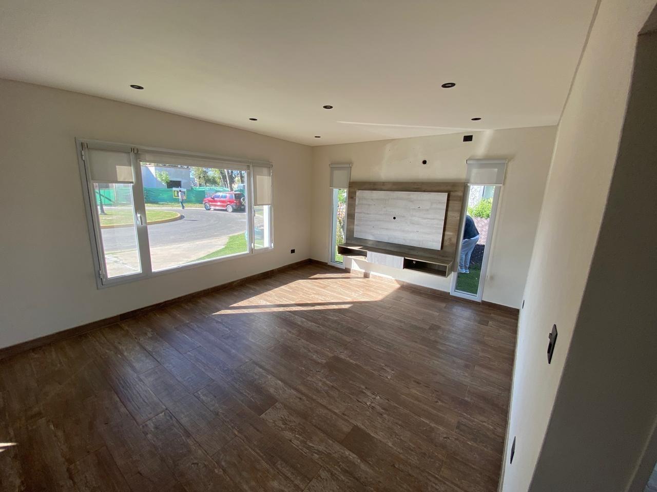 Foto de Casa Quinta en Alquiler en Santa Lucia, Pilar del Este, Pilar, imagen 4