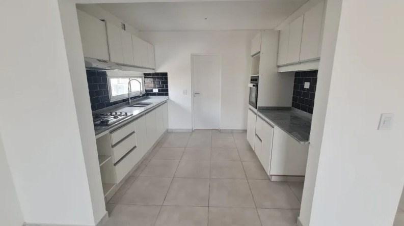 Foto de Casa Chalet en Alquiler en Santa Lucia, Pilar del Este, Pilar, imagen 1