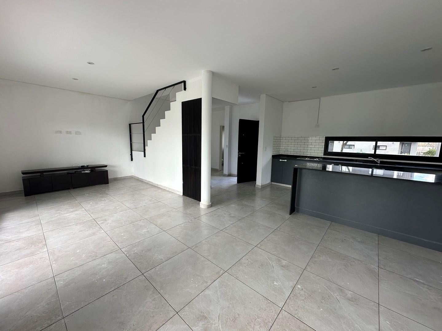 Foto de Casa Chalet en Alquiler en El Aljibe, Pilar, G.B.A. Zona Norte, imagen 1