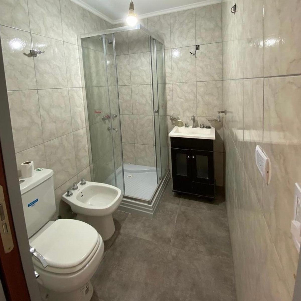 Foto de VENTA DEPARTAMENTOS DE 2 AMBIENTES MORON, imagen 5