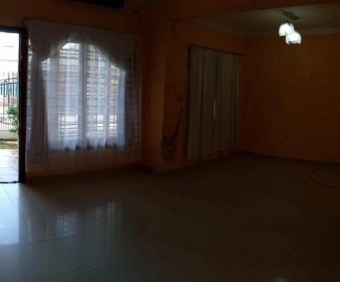 Foto de VENTA CASA AMERICANA DE 3 AMBIENTES MORÓN SUR, imagen 3