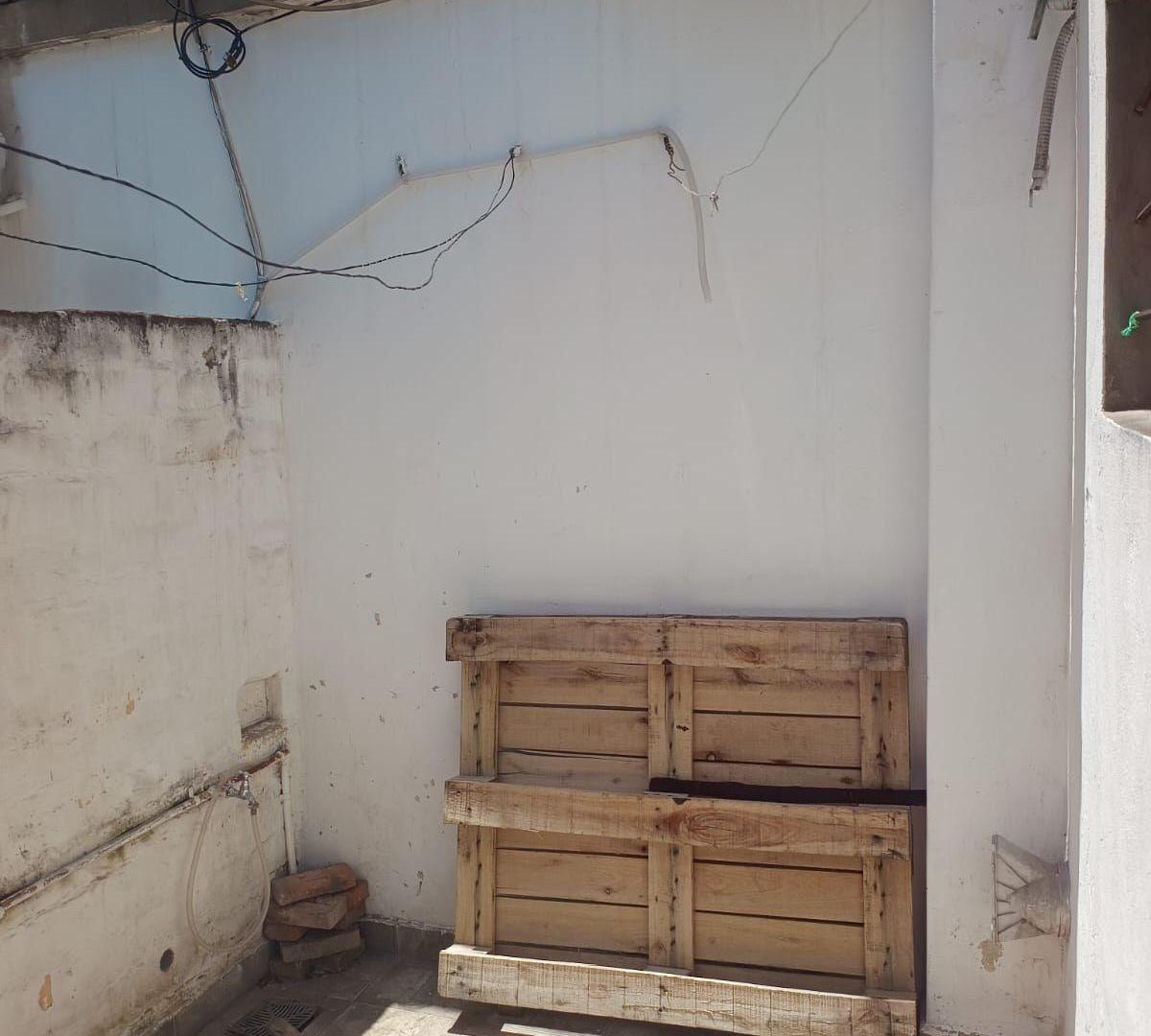 VENTA PH 2 AMBIENTES Moron