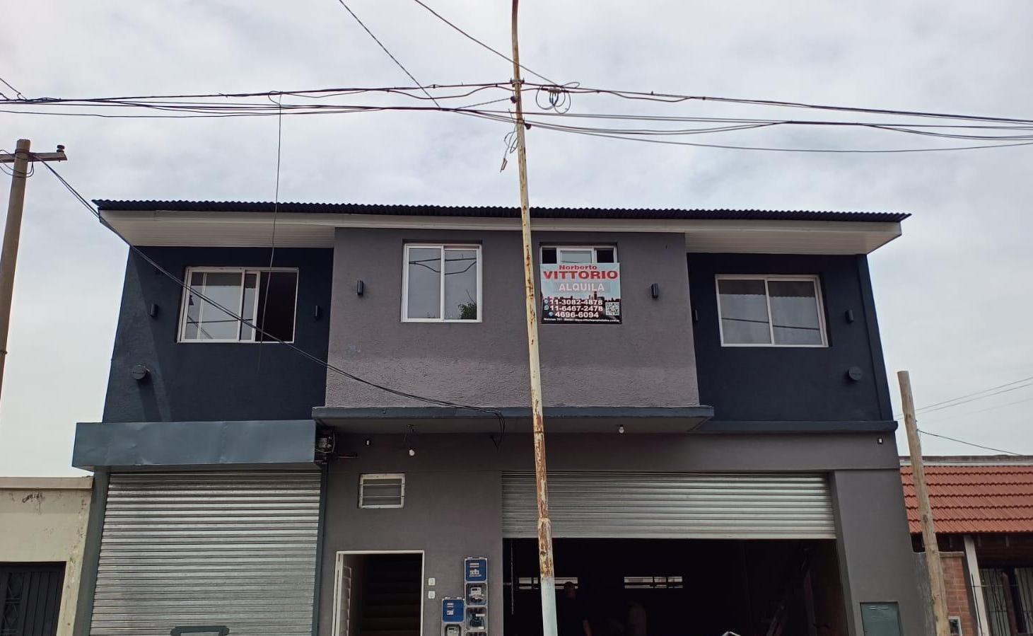 Alquiler - Departamento 2 ambientes - MORON