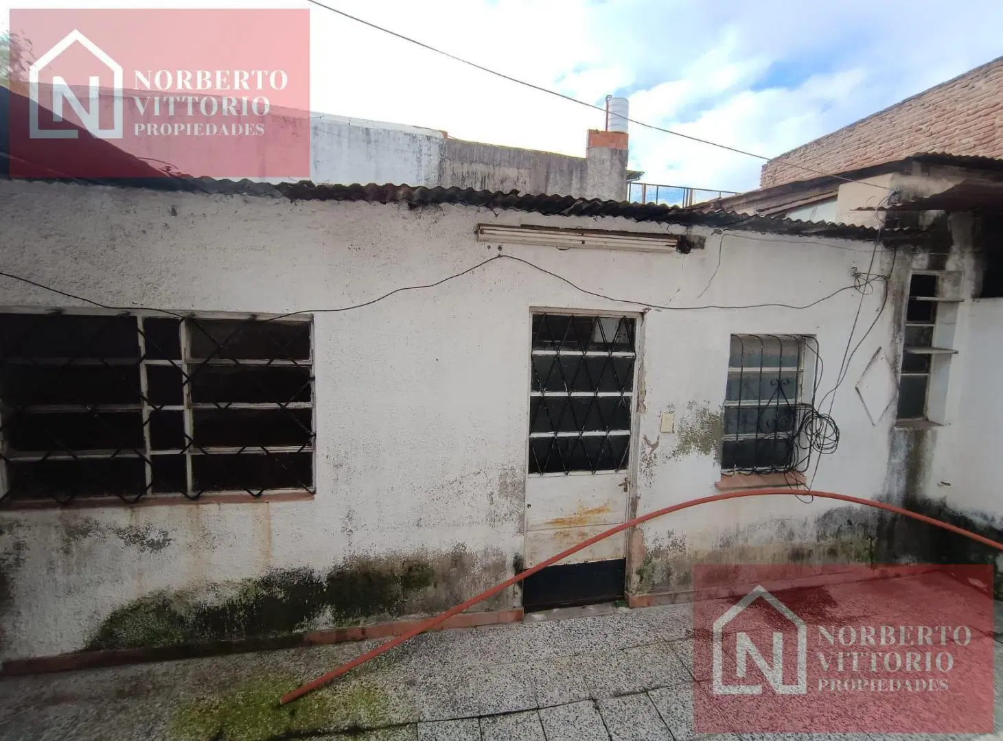 Local en Moron Sur 4