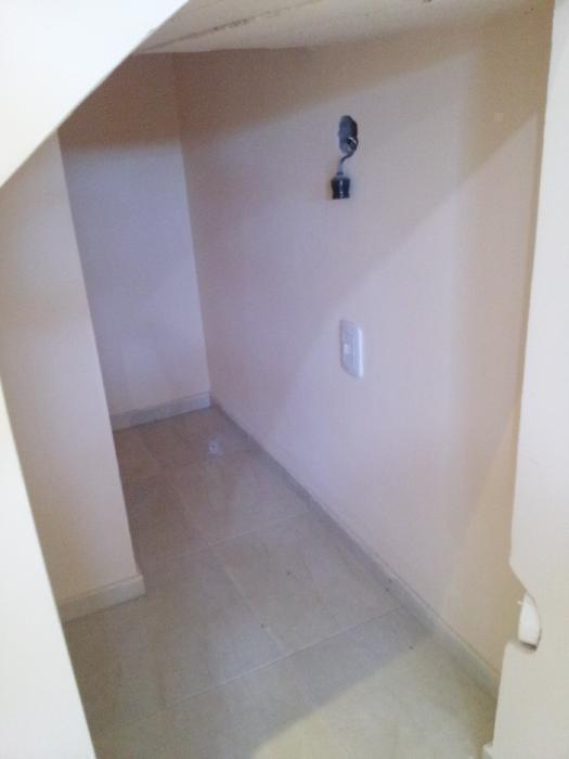 Foto de Alquiler casa triplex de 4 ambientes en Morón, imagen 4