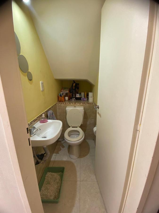 Foto de Venta casa triplex de 4 ambientes en Morón apto crédito, imagen 3