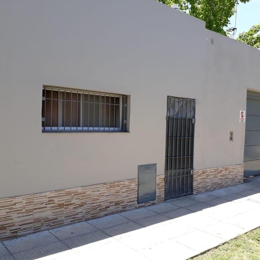 Foto de VENTA LOCAL GALPON MORÓN, imagen 5