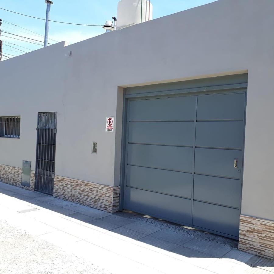 Foto de VENTA LOCAL GALPON MORÓN, imagen 2
