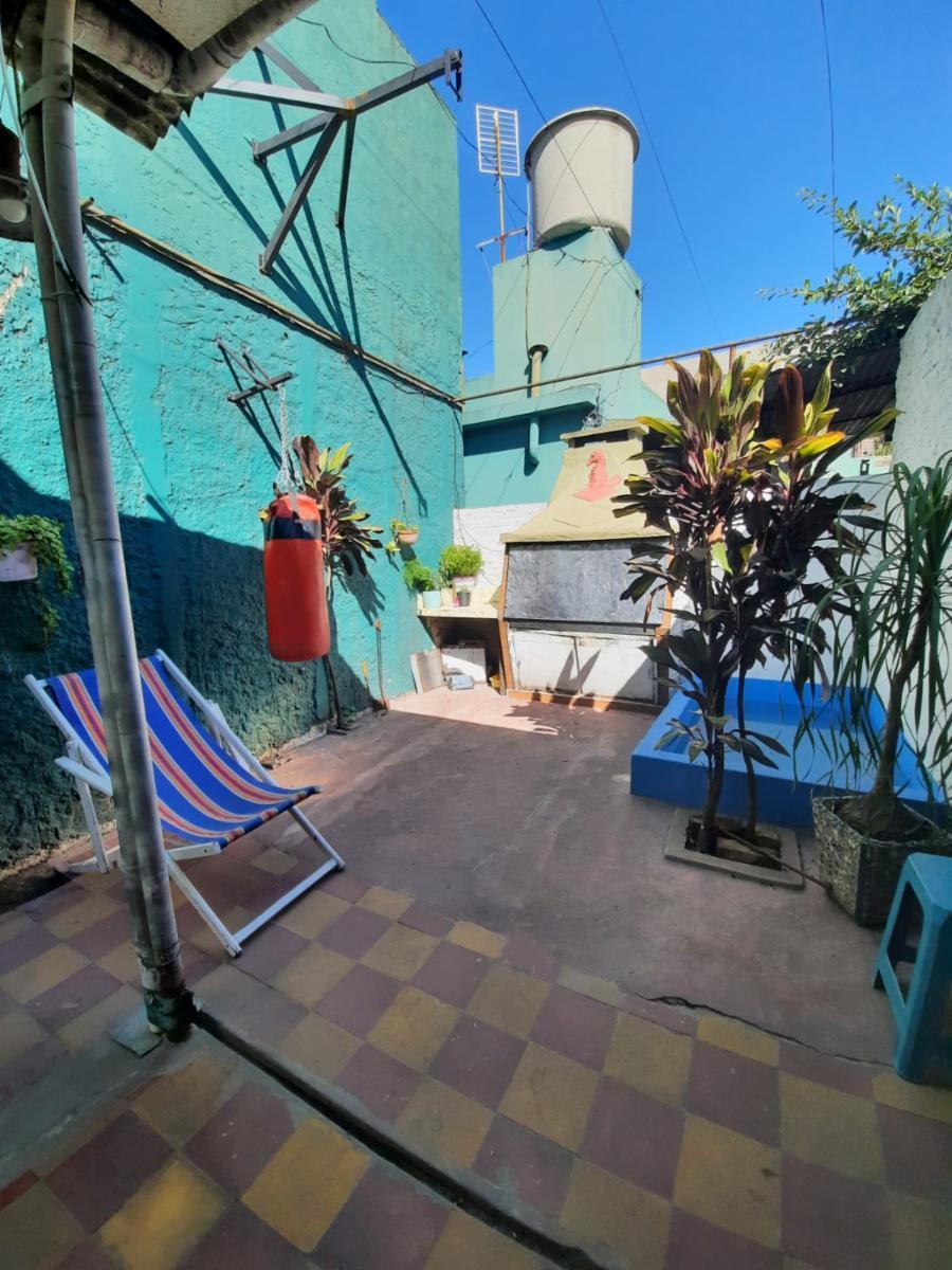 vende casa 2 ambientes la tablada