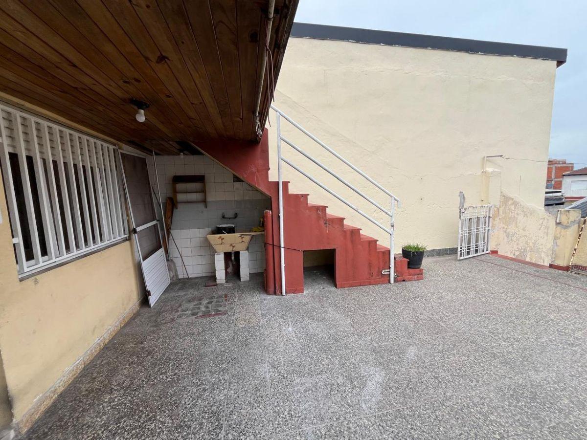 Foto de ALQUILER DEPARTAMENTO 4 AMBIENTES EN PRIMER PISO. LA TABLADA, imagen 5
