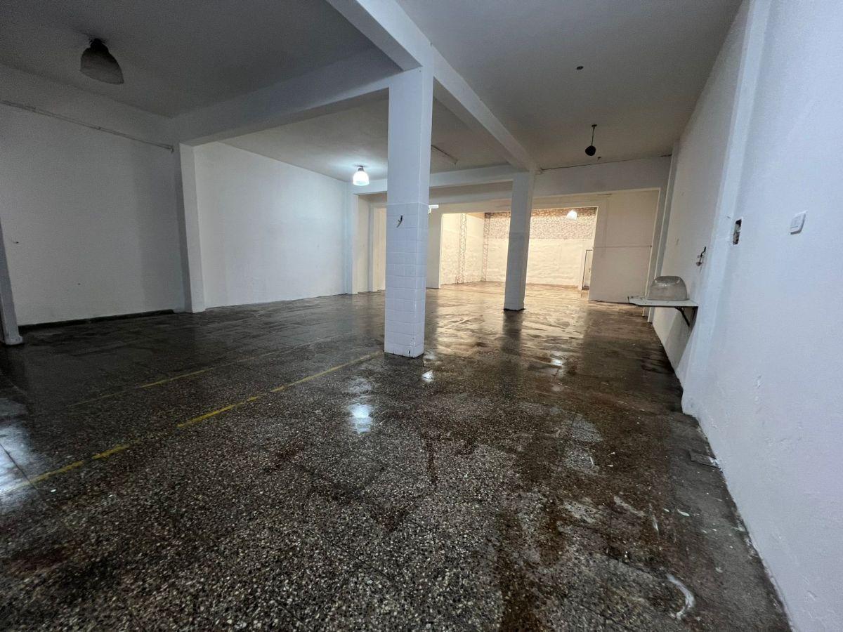 Foto de ALQUILER GALPON 240 m2 AVENIDA CROVARA. LA TABLADA, imagen 3
