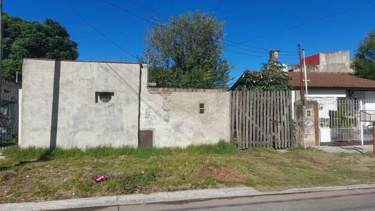 VENTA LOTE TERRENO CON MEJORAS 3