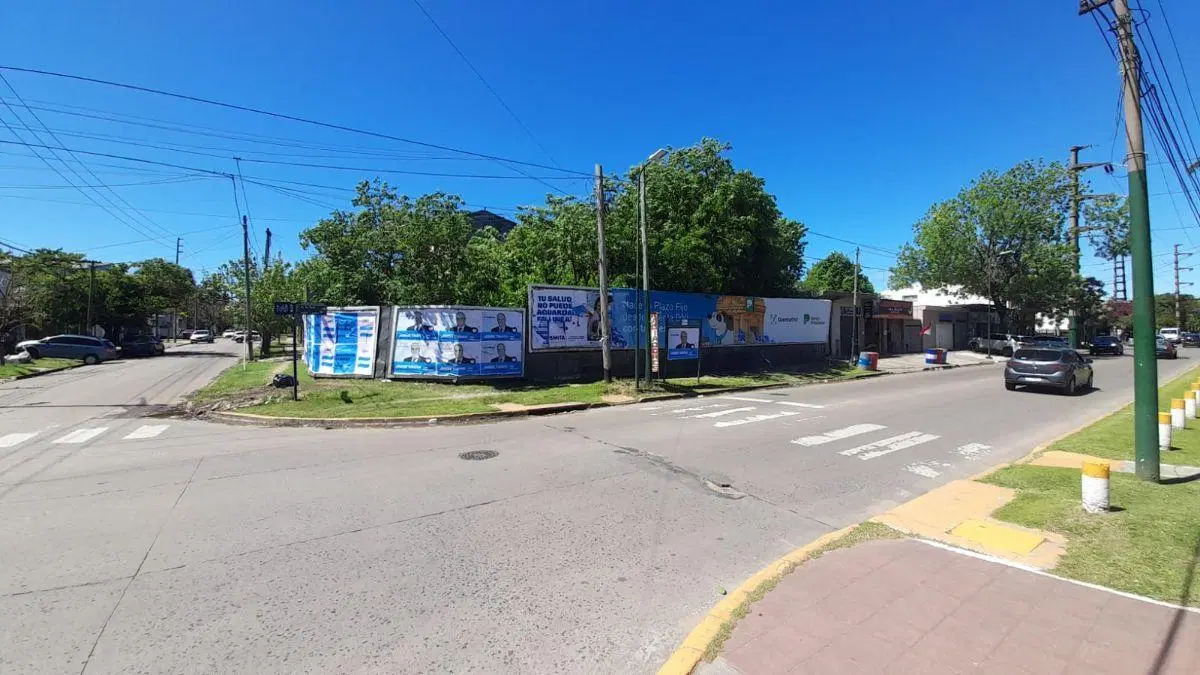 TERRENO ESQUINA SOBRE AVENIDA RATTI 5