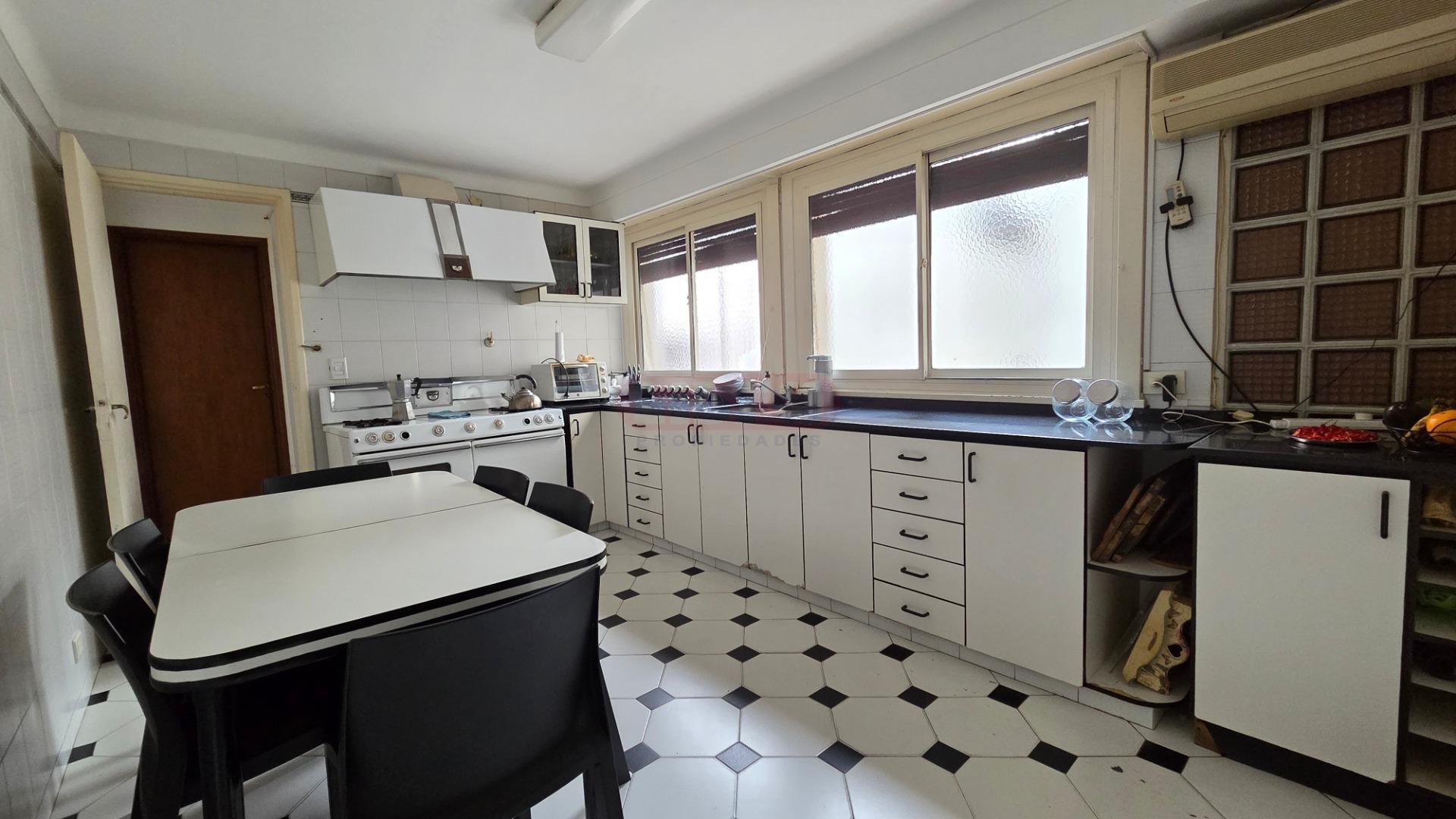 Foto de Venta Departamento 5 Ambientes con Balcon Colegiales, imagen 5