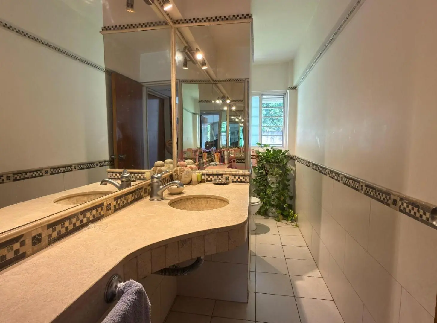 Casa en Venta 7 ambientes garaje pileta sauna Acassuso 8