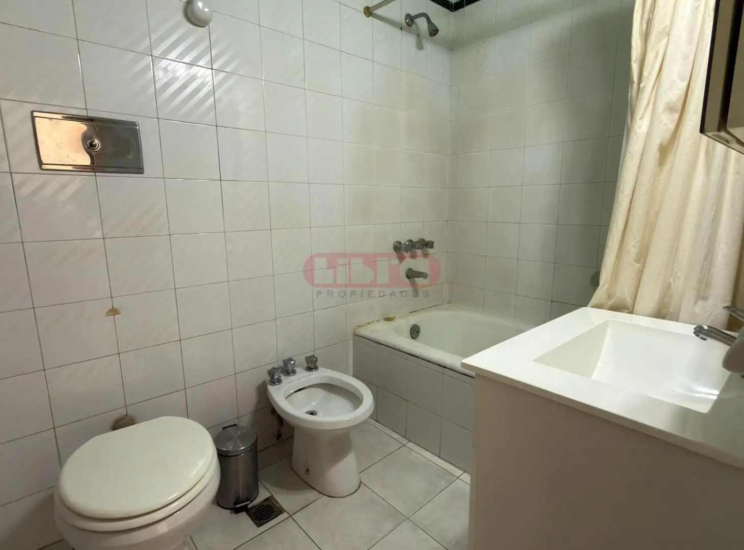Departamento 4 ambientes en Venta Olivos 4