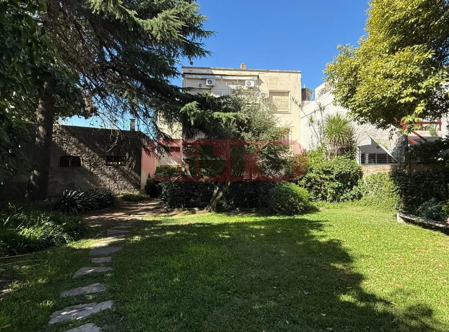 Departamento 4 ambientes en Venta Olivos 1