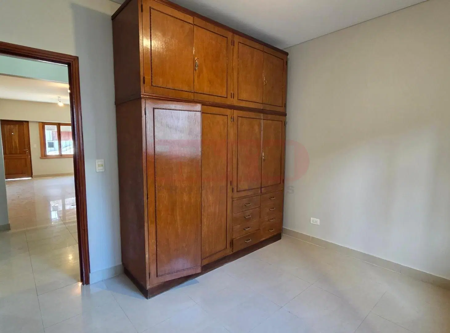 Casa 4 ambientes 3 baños Jardín Terraza Plaza de Martinez 4