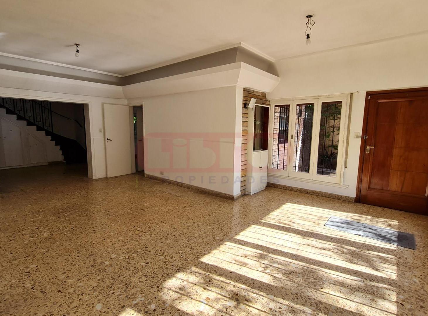 Foto de Chalet en Alquiler 6 amb jardín quincho y pileta Martinez, imagen 5