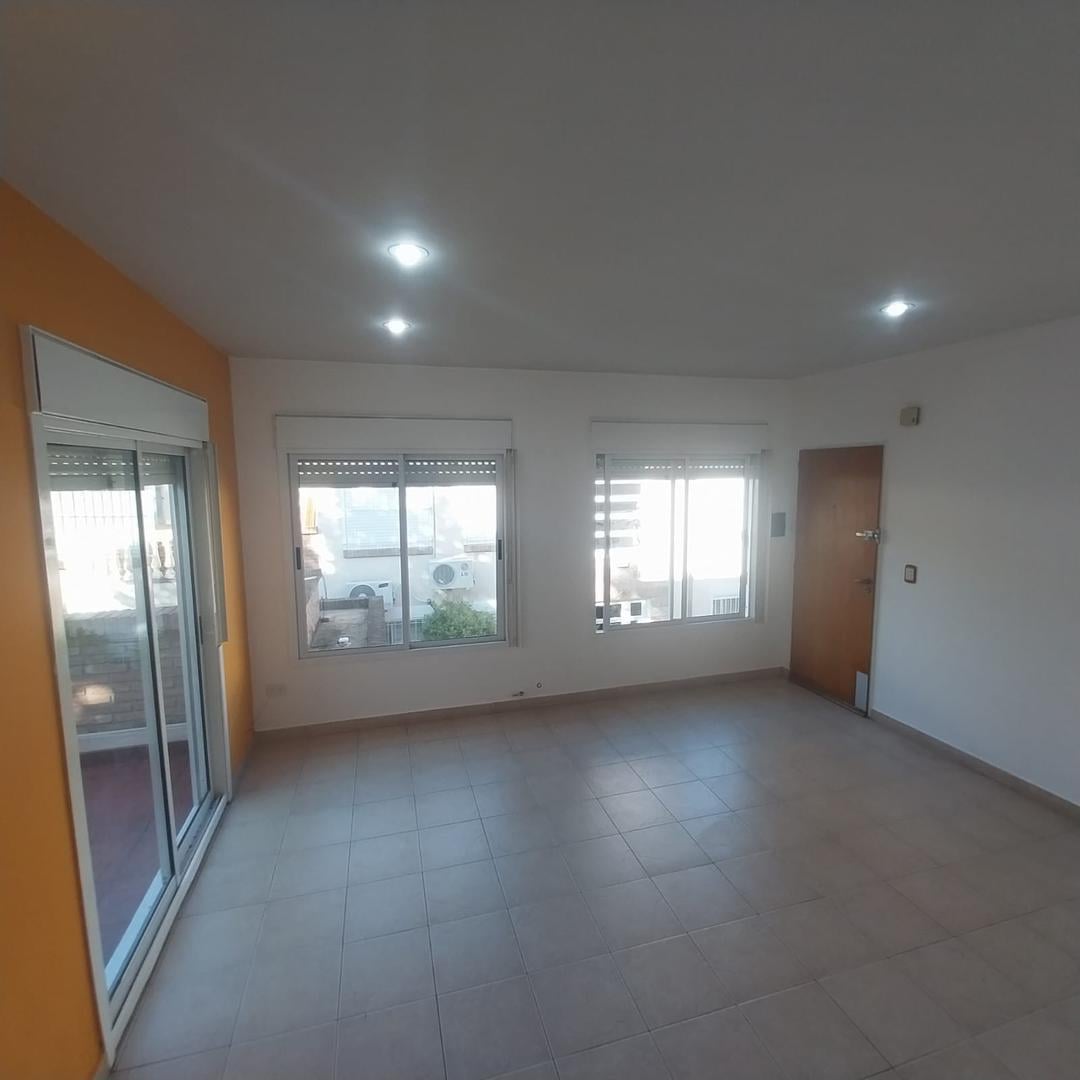 Foto de Departamento 2 amb balcón terraza Villa Ballester, imagen 4