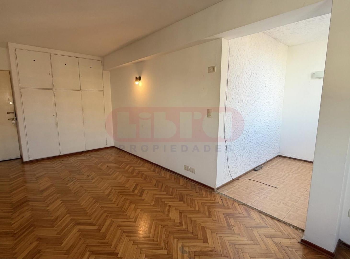 Foto de Venta Departamento monoambiente y escritorio Martínez, imagen 3