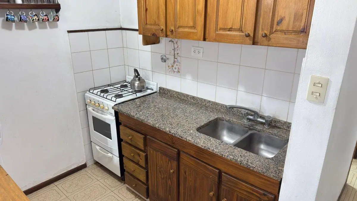 Amplio Duplex cercano al mar con estacionamiento 4