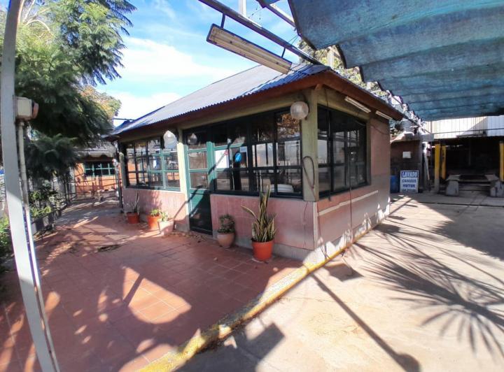Complejo Deportivo/ Nave en venta 4
