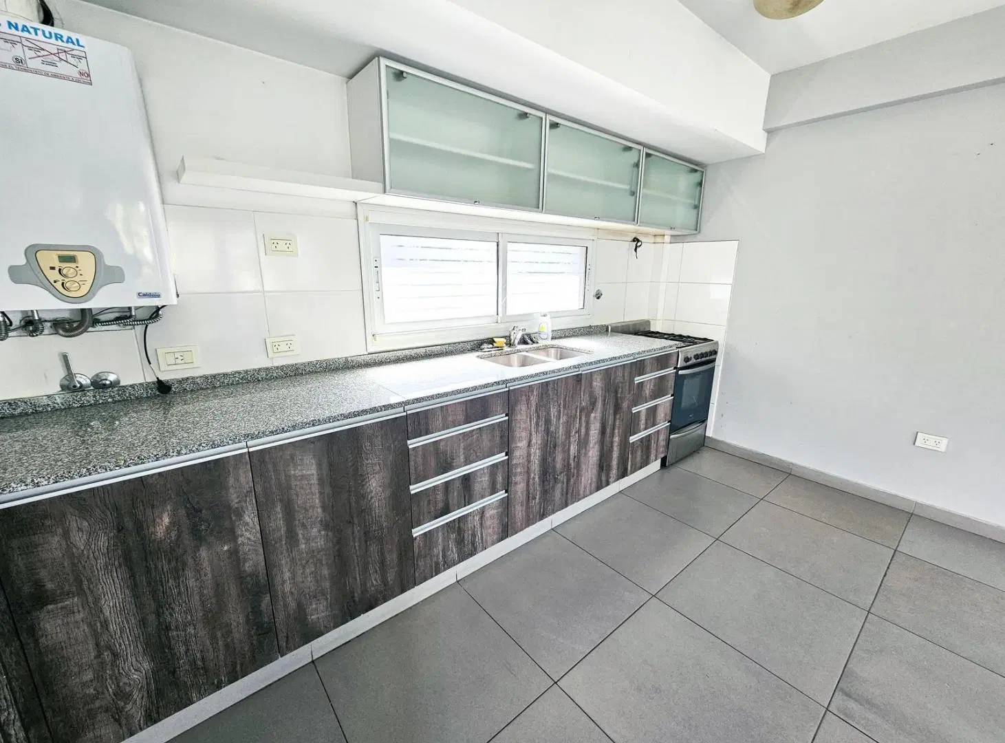 Excelente Duplex en San Isidro. Cochera doble! 5