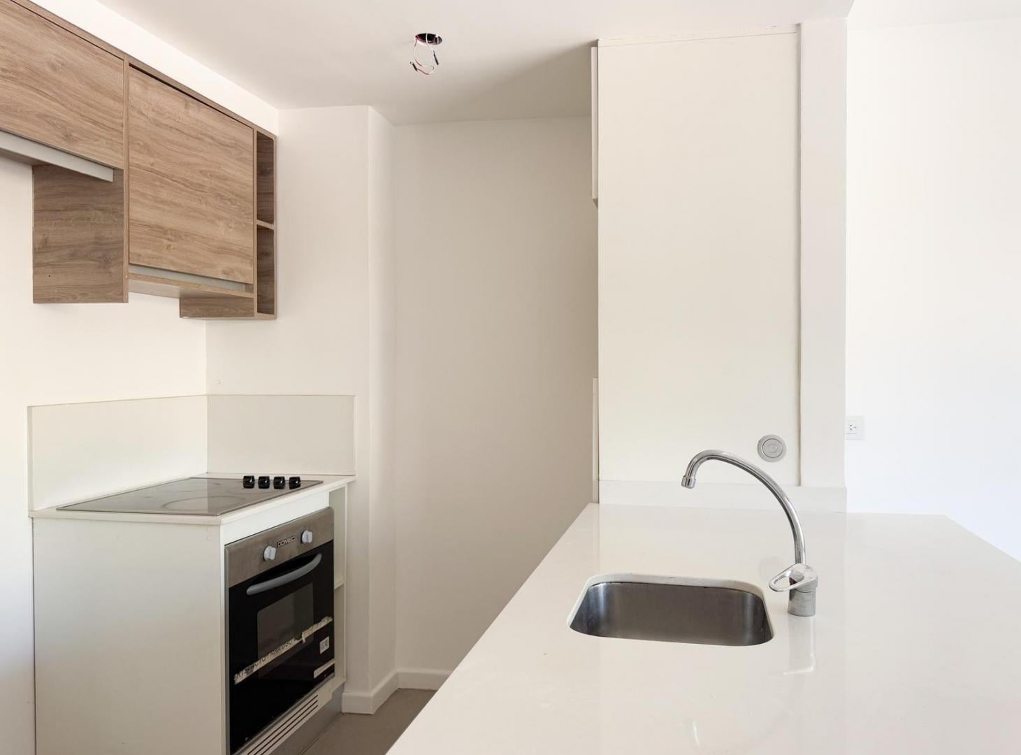2 Ambientes en Chiclana al 3075  - 1er piso