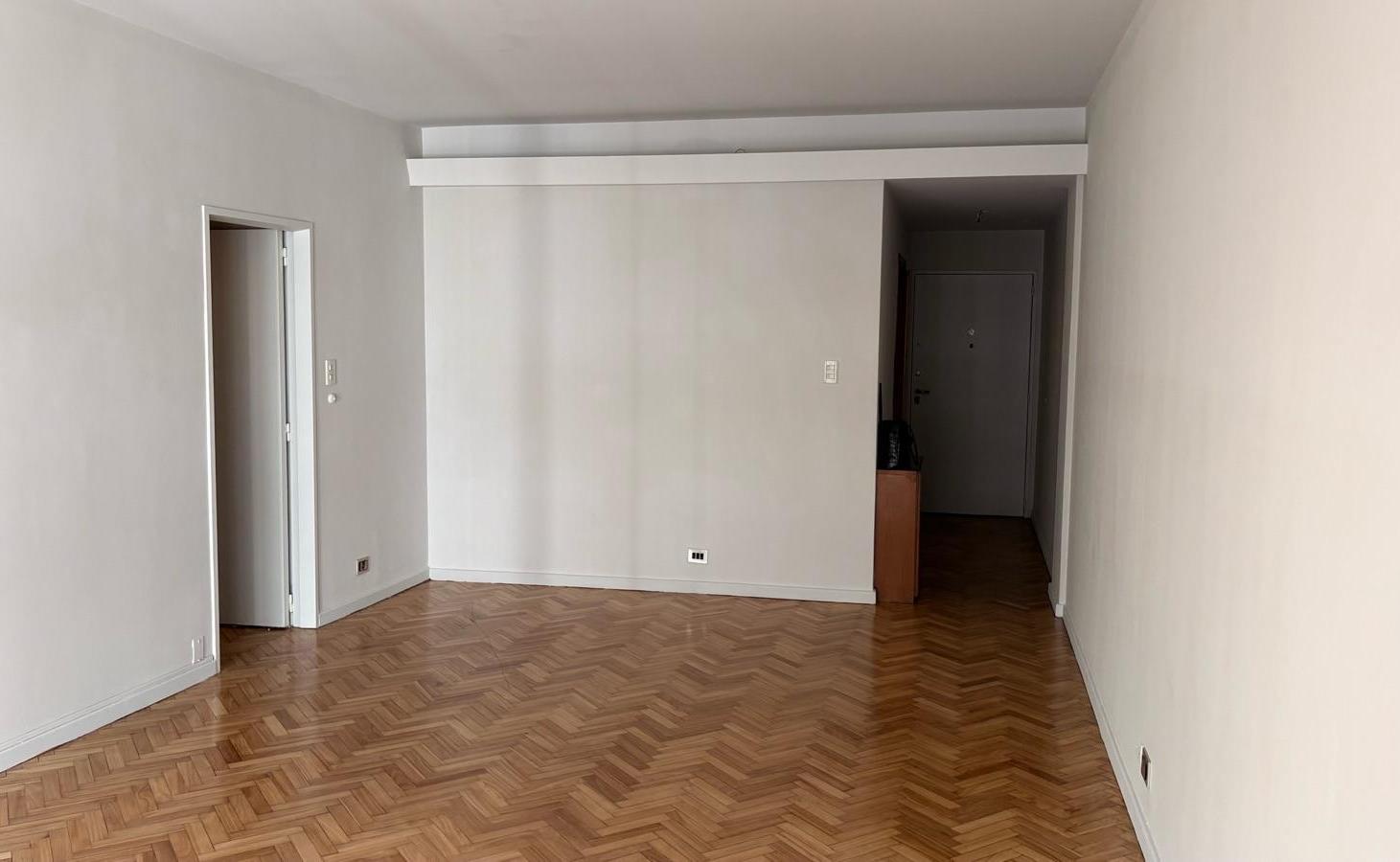 Semipiso 4 ambientes   escritorio | 3 Baños | Luminoso