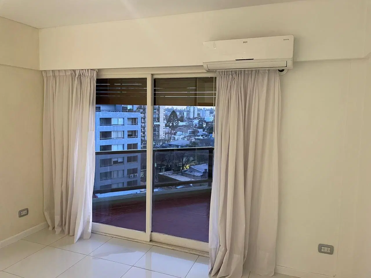 Departamento 2 amb alquiler anual centro Pilar 1