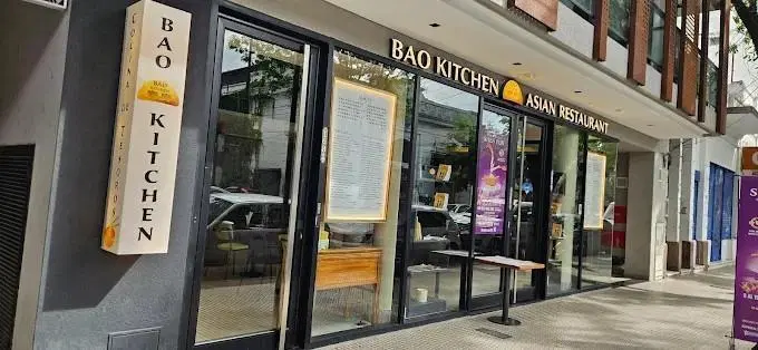 Local comercial en Palermo Holywood - Entrega en Abril 3