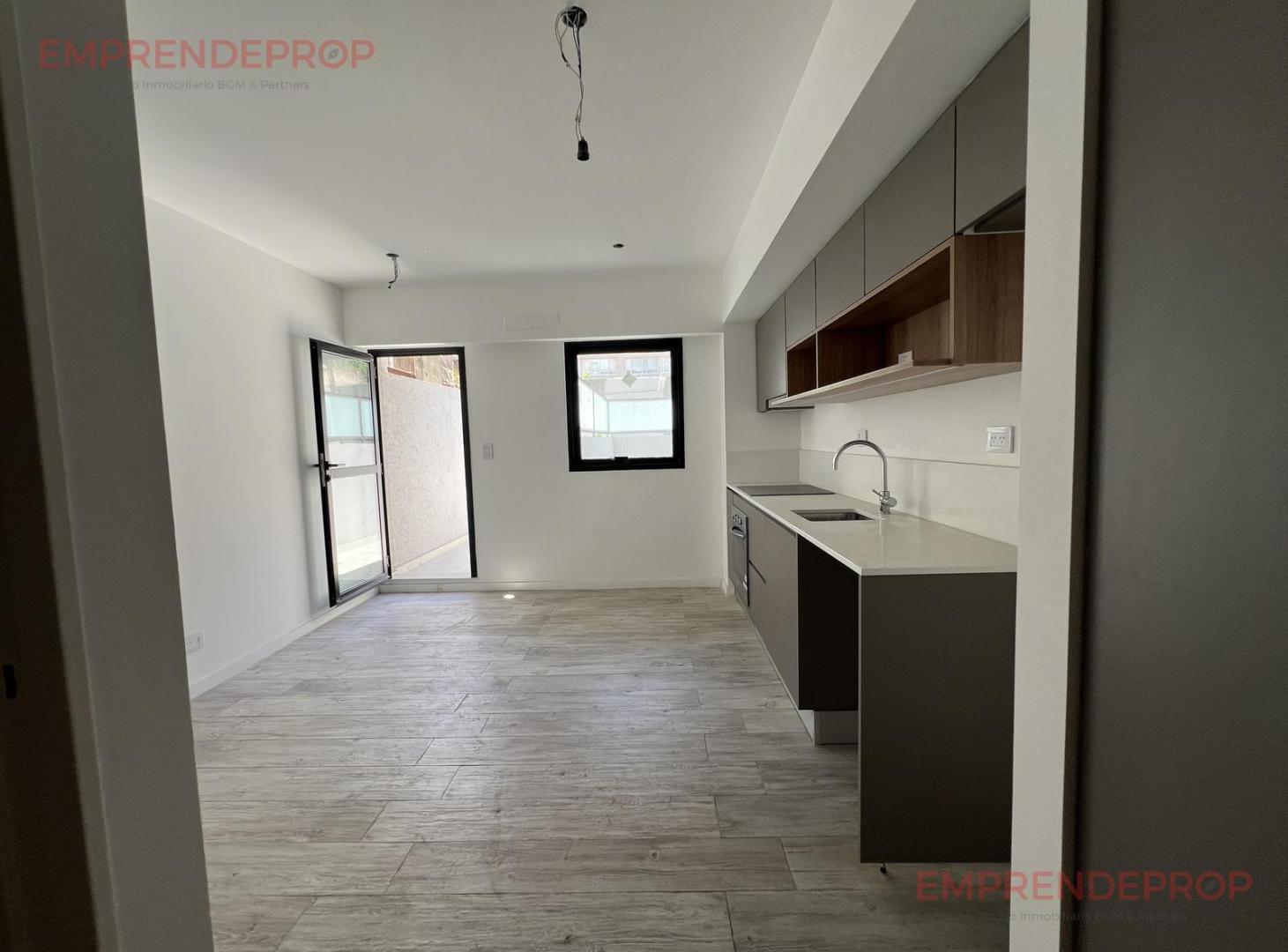 Foto de 2 ambientes con patio y parrilla, imagen 1