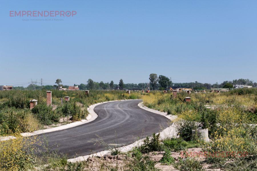 Foto de OPORTUNIDAD LOTE A LAGUNA EN BARRIO SAN ROQUE - Precio final, imagen 3