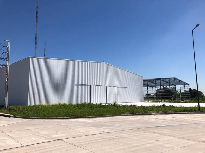 Galpon en Venta - Parque Industrial Fcio Varela 2