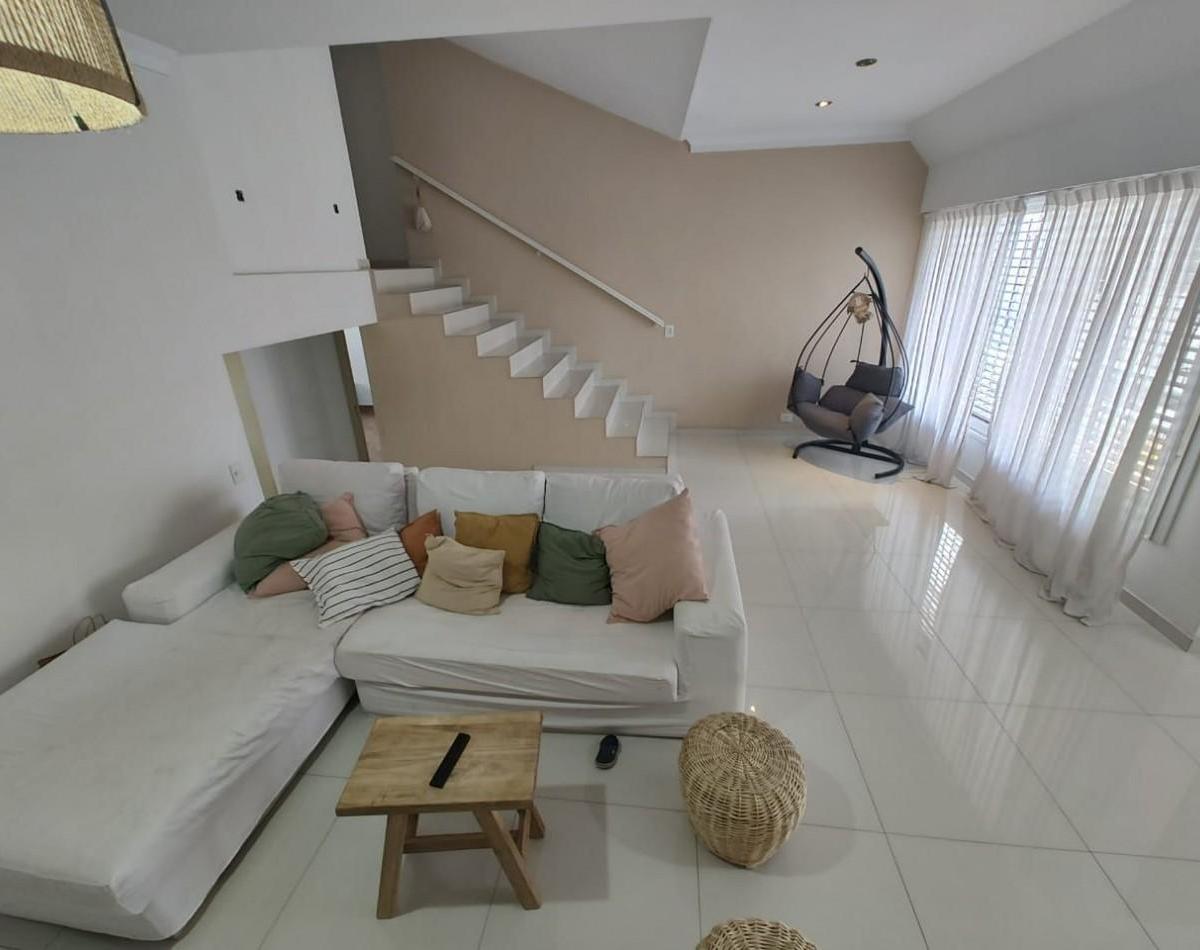 CASA 5 AMBIENTES - SAN JUSTO